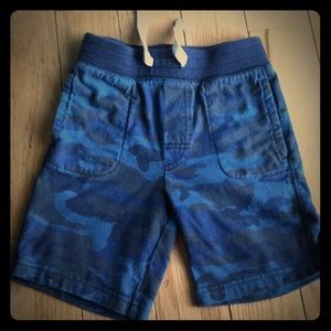 Camo cotton shorts